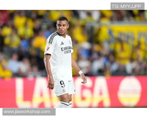 足球明星外号大全及其精彩图片展示让你一览无遗